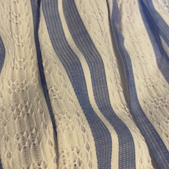 Romeo and Juliet OTS Striped Lace Sweetheart Dress - Picture 4 of 4